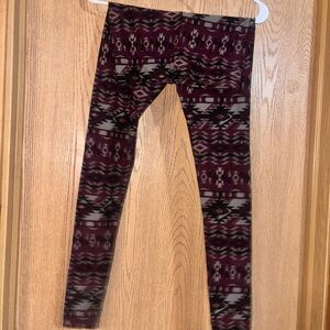 Cozy Red and Black Patterned Leggings